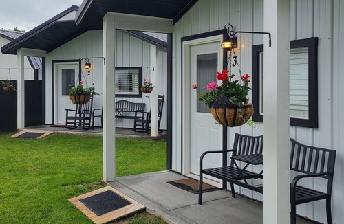 Lebanon Cottage | Quaint Cottage