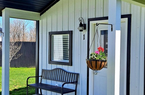 Lebanon Cottage | Quaint Cottage