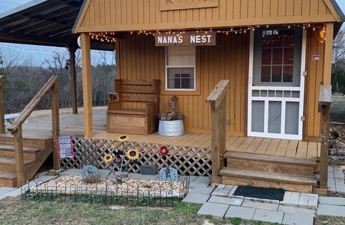 Calico Rock Cabin | Quaint Country Cabin - Experience the Ozarks