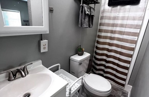 Saint Johns Apartment | Quaint & Cozy Efficiency #7