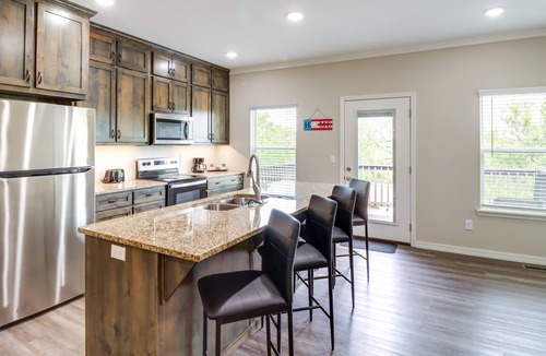 Harrison House | Quaint Harrison Home 2 Mi to Downtown!