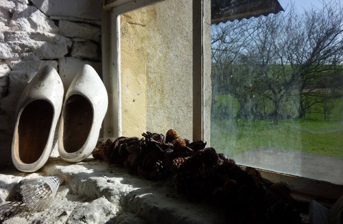 Barricourt House | Quaint Holiday Home in Tailly