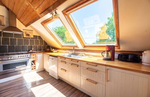 Ferce House | Quaint Holiday Home in Ferce