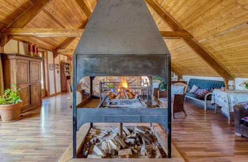 Ferce House | Quaint Holiday Home in Ferce