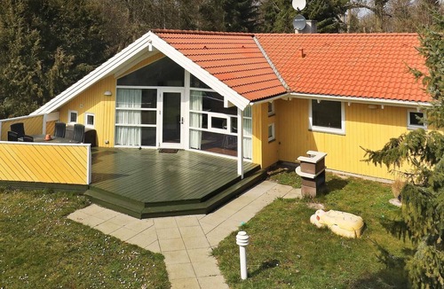 Strøby Ladeplads House | Quaint Holiday Home in Strøby near the Beach
