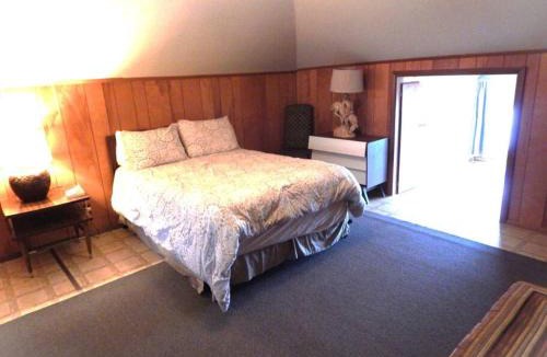 El Paso Apartment | Quaint Home Away from Home