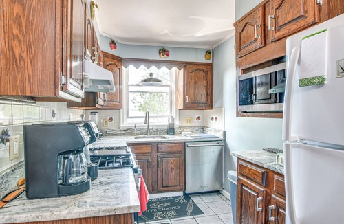 Primos Secane House | Quaint Lansdowne Getaway Near Downtown Philly!