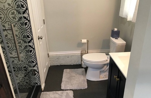 Cherry Street Apartment | Quaint midtown studio located minutes from the best Tulsa has to offer.