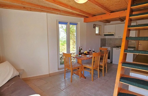 Bol Cottage | Quaint old stone cottage with large terrace just 150m from the beach