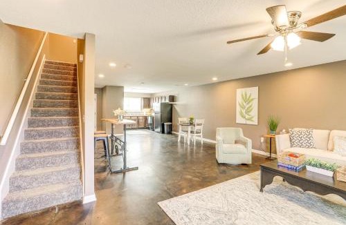 Pocahontas House | Quaint Pocahontas Townhome, Central Location!