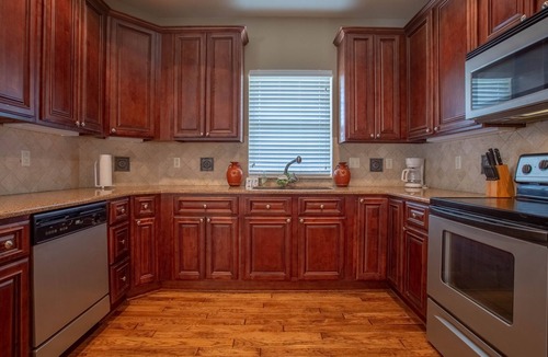 Branson Villa | Quaint Quarters 4 Bedroom Villa by RedAwning