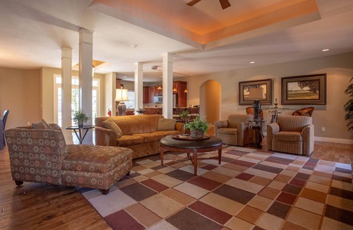 Branson Villa | Quaint Quarters 4 Bedroom Villa by RedAwning