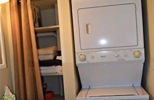 Sammamish House | Quaint Sammamish Bungalow