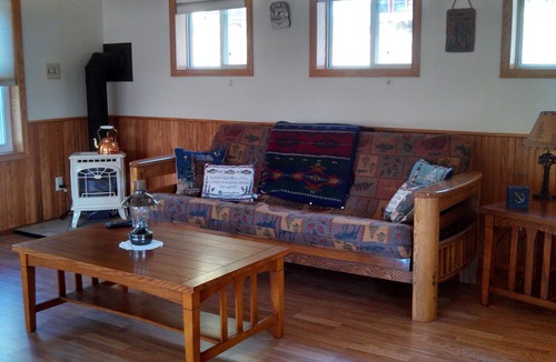 Ferryville House | Quaint Single Family home overlooking Pool 9