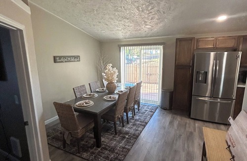 Casper House | Quaint Single Story with a View