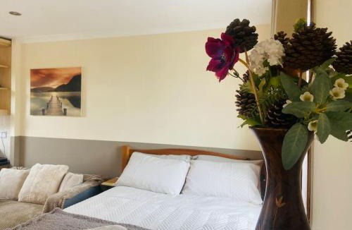 South Harrow Apartment | Quaint studio flat in Harrow