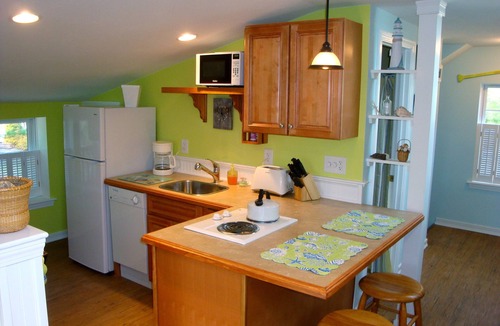 Waquoit Village Apartment | Quaint Studio near Mashpee Commons