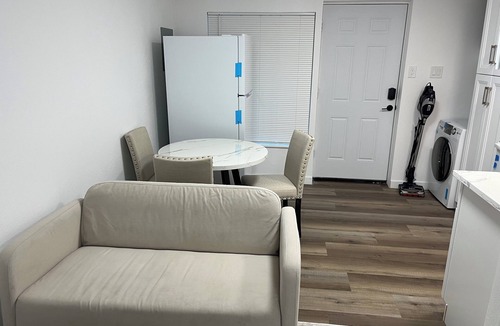 Olympic Hills Apartment | Quaint studio with WiFi in amazing Seattle