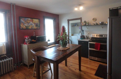 Emmaus House | QUAINT VICTORIAN HOUSE