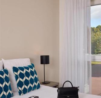 Morangis Apartment | Quality Aparthotel Morangis Orly