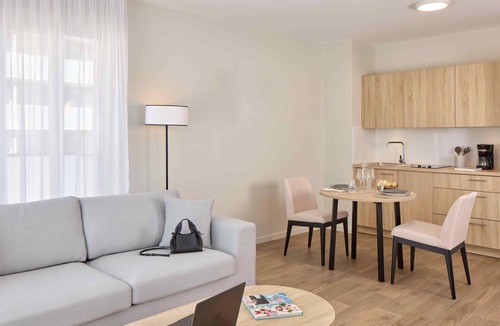 Laon Sud Apartment | Quality Aparthotel Reims - Saint-Thomas