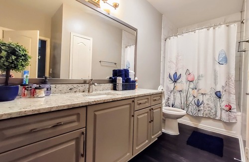 Buford Highway Apartment | Quality, functional, family friendly, wheelchair accessable!