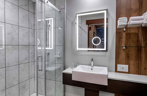 Edmundston Hotel | Quality Hotel & Conference Centre