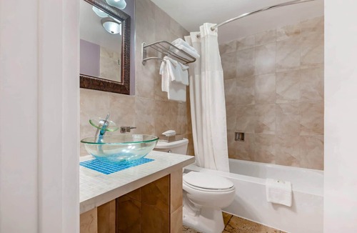 Fallsview Hotel | Quality Hotel Fallsview Cascade