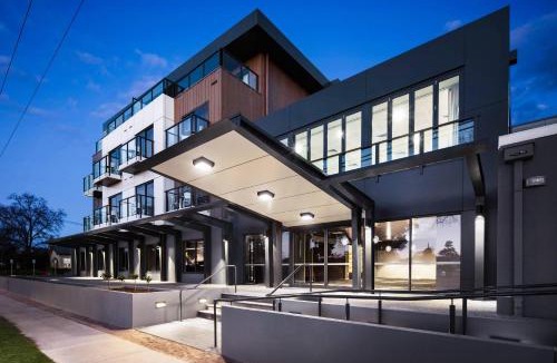 Bendigo Hotel | Quality Hotel Lakeside