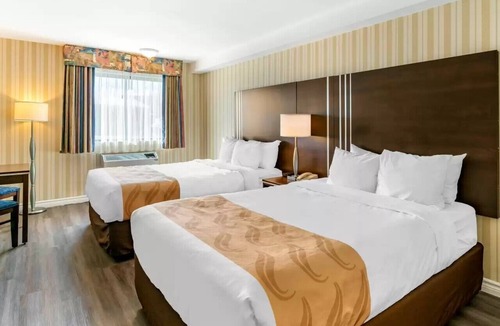 Sherbrooke Hotel | Quality Hotel & Suites