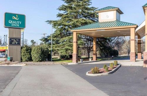 Seiglers Crossroads Hotel | Quality Inn Aiken North