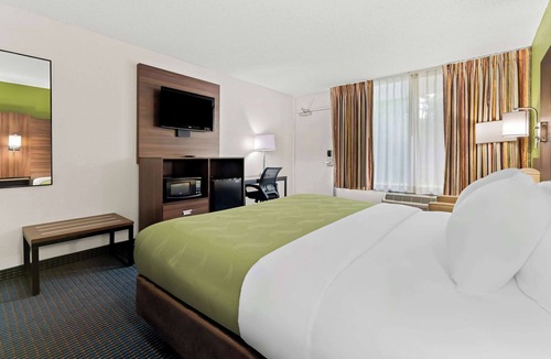 Americus Hotel | Quality Inn Americus