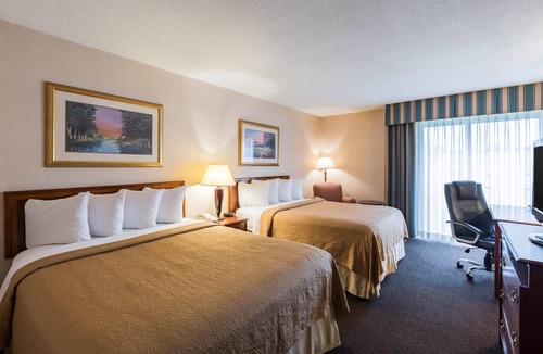 Grand Island Hotel | Quality Inn and Conference Center I-80 Grand Island