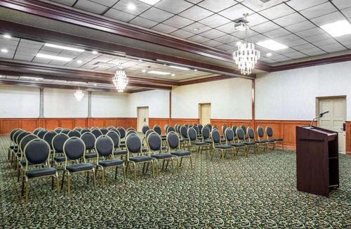 Kingston Hotel | Quality Inn and Suites Kingston