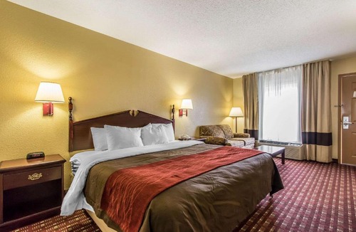 Andalusia Hotel | Quality Inn Andalusia