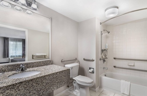 Andrews Hotel | Quality Inn Andrews