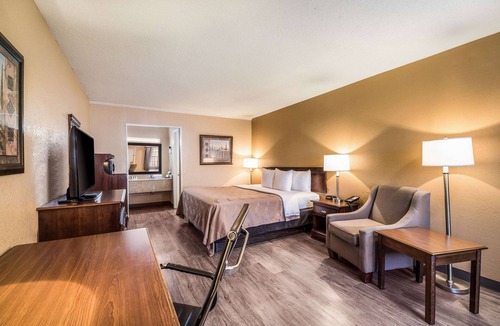 Caddo Valley Hotel | Quality Inn Arkadelphia - University Area