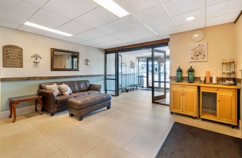 Bangor Hotel | Quality Inn at Bangor Mall