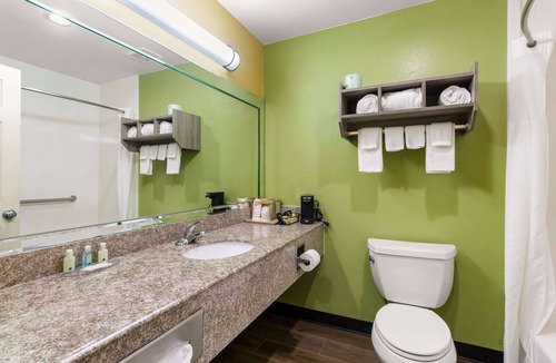 Bay City Hotel | Quality Inn Bay City TX