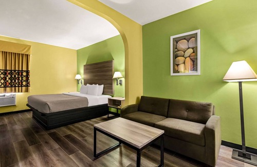 Bay City Hotel | Quality Inn Bay City TX