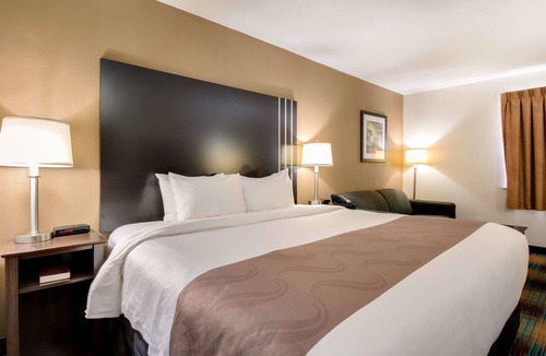 Bloomsburg Hotel | Quality Inn Bloomsburg