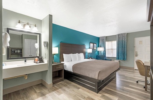 Bradenton Hotel | Quality Inn Bradenton North I-75