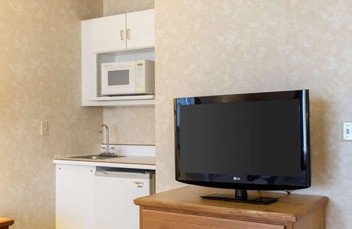 Brandon Hotel | Quality Inn Brandon - Sioux Falls