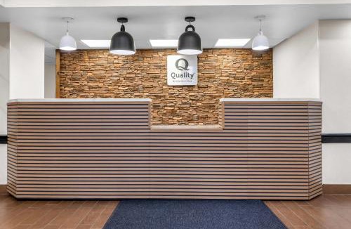 Brewerton Hotel | Quality Inn Brewerton - Syracuse Oneida Lake Area