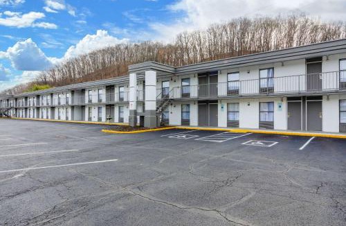 Bristol Hotel | Quality Inn Bristol Pinnacle Area