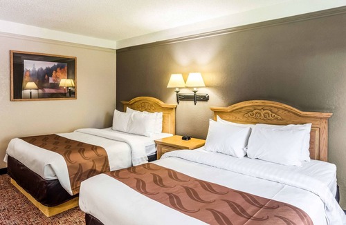 Buffalo Hotel | Quality Inn Buffalo