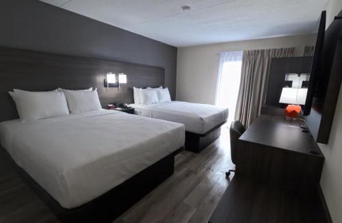 Chatham-Kent Hotel | Quality Inn