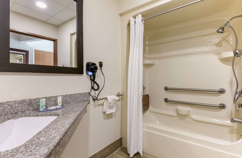Cape Girardeau Hotel | Quality Inn Cape Girardeau North
