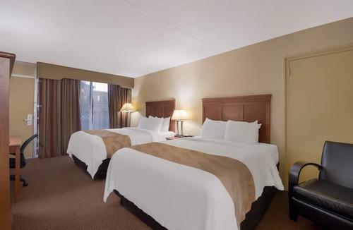 Chickasha Hotel | Quality Inn Chickasha