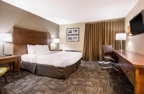Orillia Hotel | Quality Inn & Conference Centre